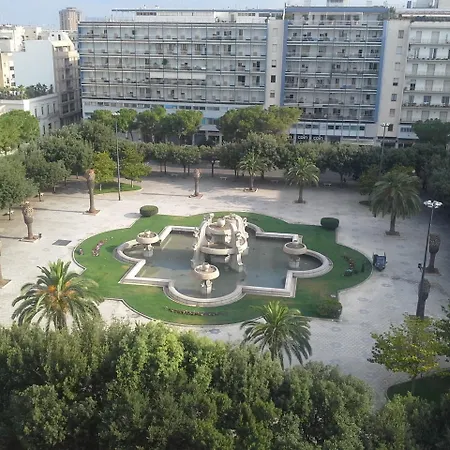 L'attico Di Piazza Mazzini Frühstückspension Lecce