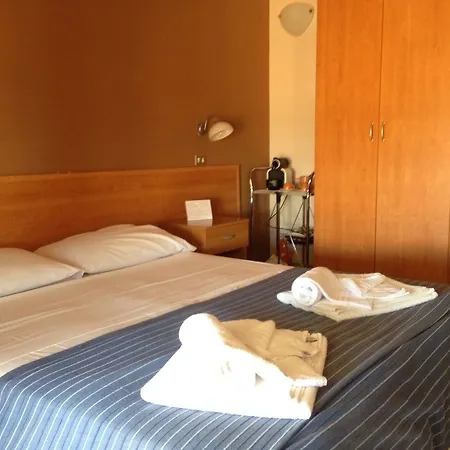 L'attico Di Piazza Mazzini Frühstückspension Lecce