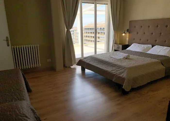 L'attico Di Piazza Mazzini ليتشي