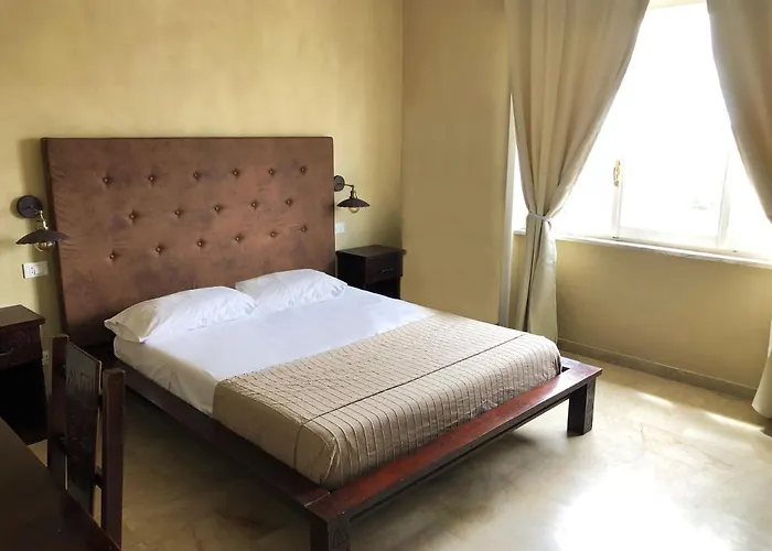 فندق مبيت وإفطار L'attico Di Piazza Mazzini ليتشي