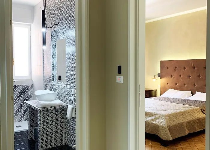L'attico Di Piazza Mazzini فندق مبيت وإفطار 3*