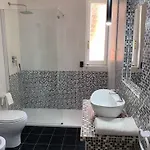 Oda ve Kahvaltı L'attico Di Piazza Mazzini Lecce