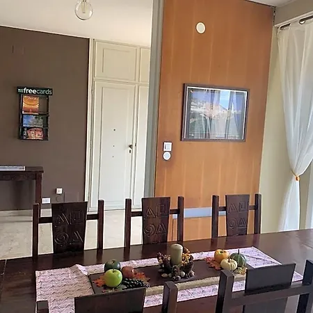Oda ve Kahvaltı L'attico Di Piazza Mazzini