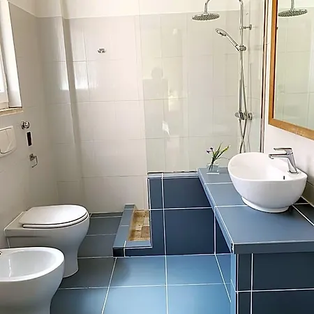 L'attico Di Piazza Mazzini Oda ve Kahvaltı