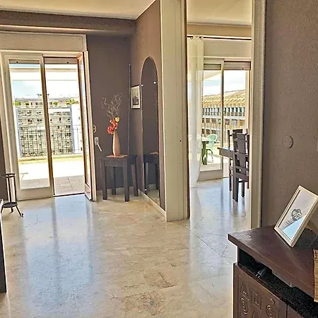 L'attico Di Piazza Mazzini Oda ve Kahvaltı Lecce